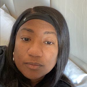 Meet your Posher, Mechelle